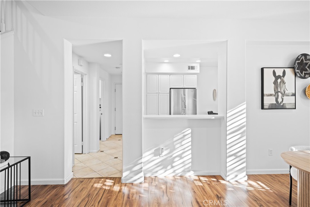 MLS #OC25255828 image #15