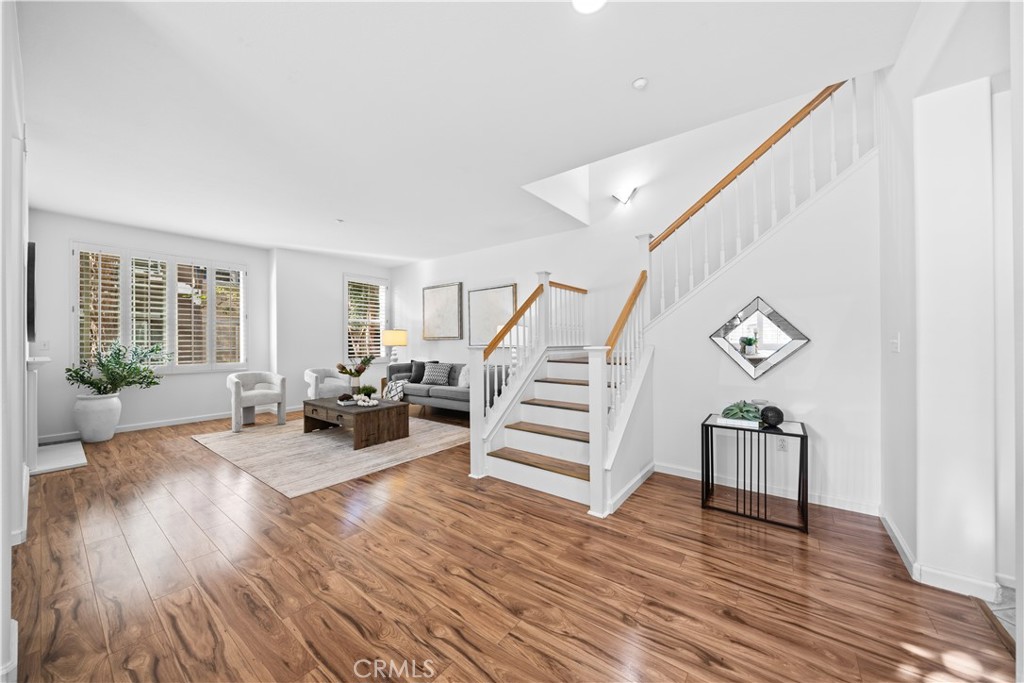 MLS #OC25255828 image #22