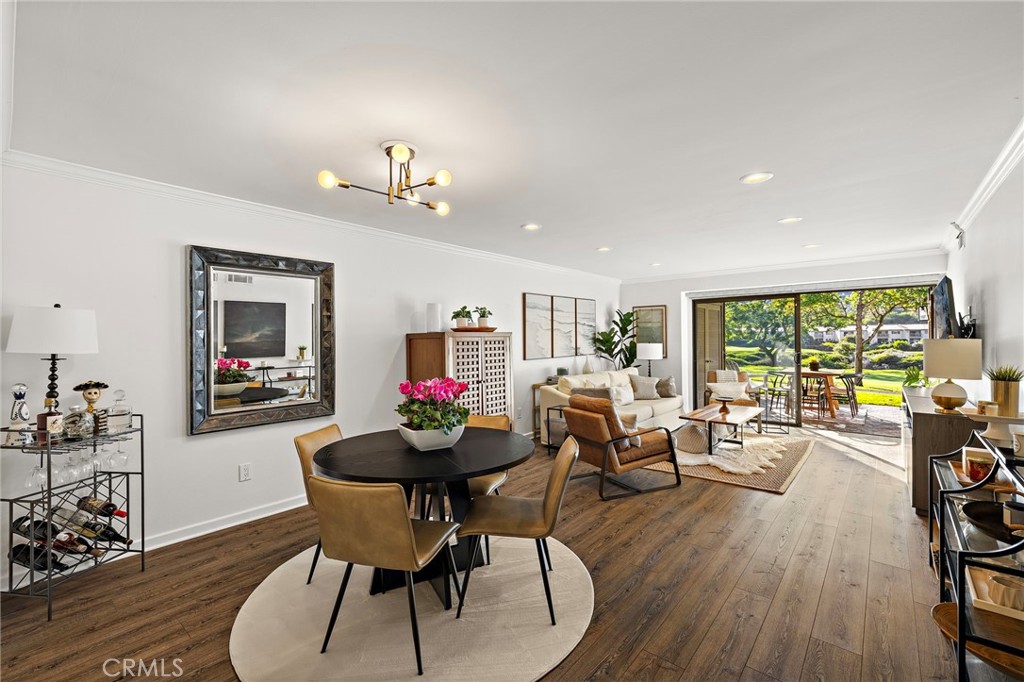 MLS #OC25255834 image #11