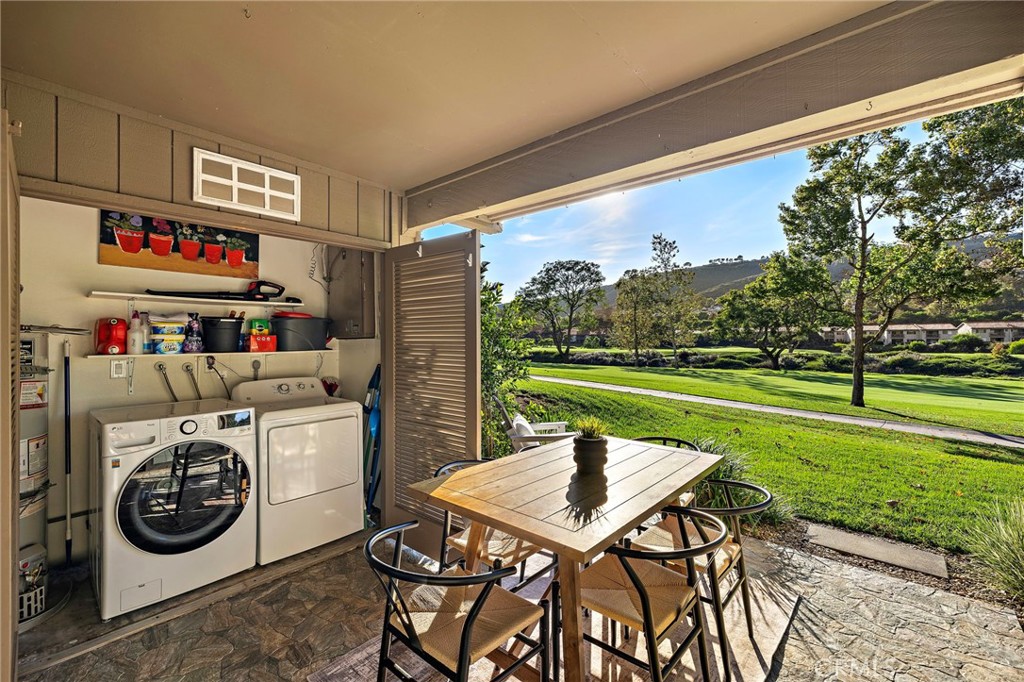 MLS #OC25255834 image #27