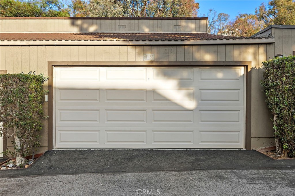 MLS #OC25255834 image #28