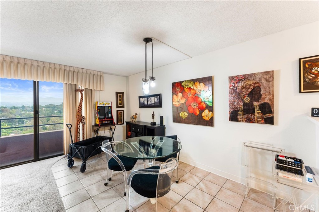 MLS #OC25255863 image #3