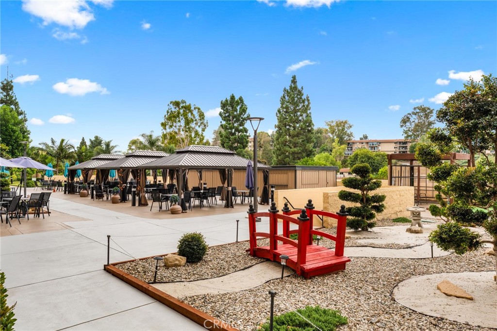 MLS #OC25255863 image #31