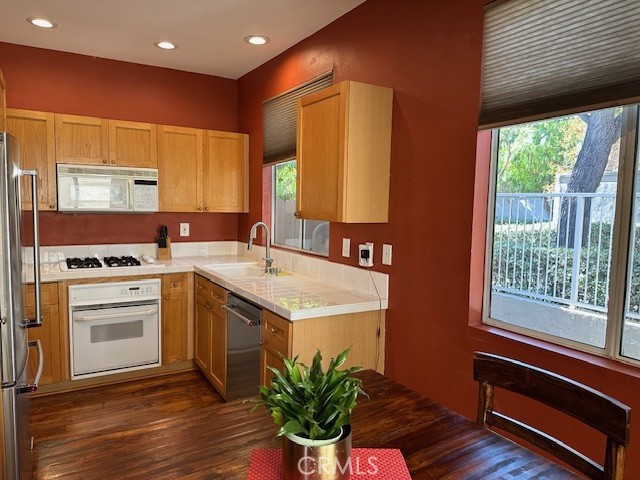 MLS #OC25255872 image #5