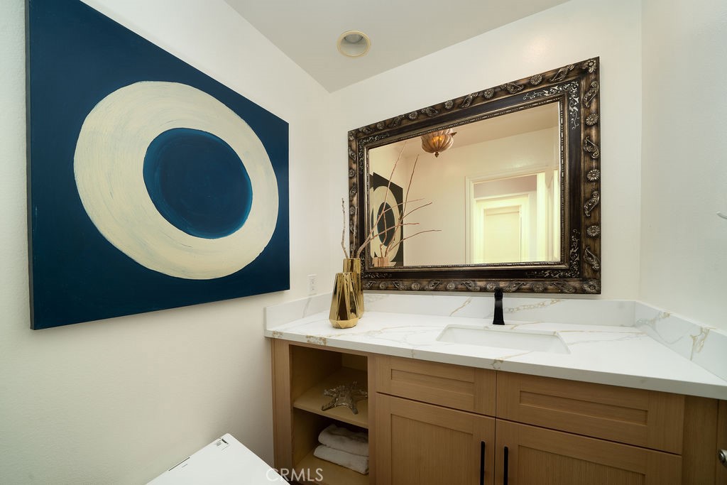 MLS #OC25255873 image #14