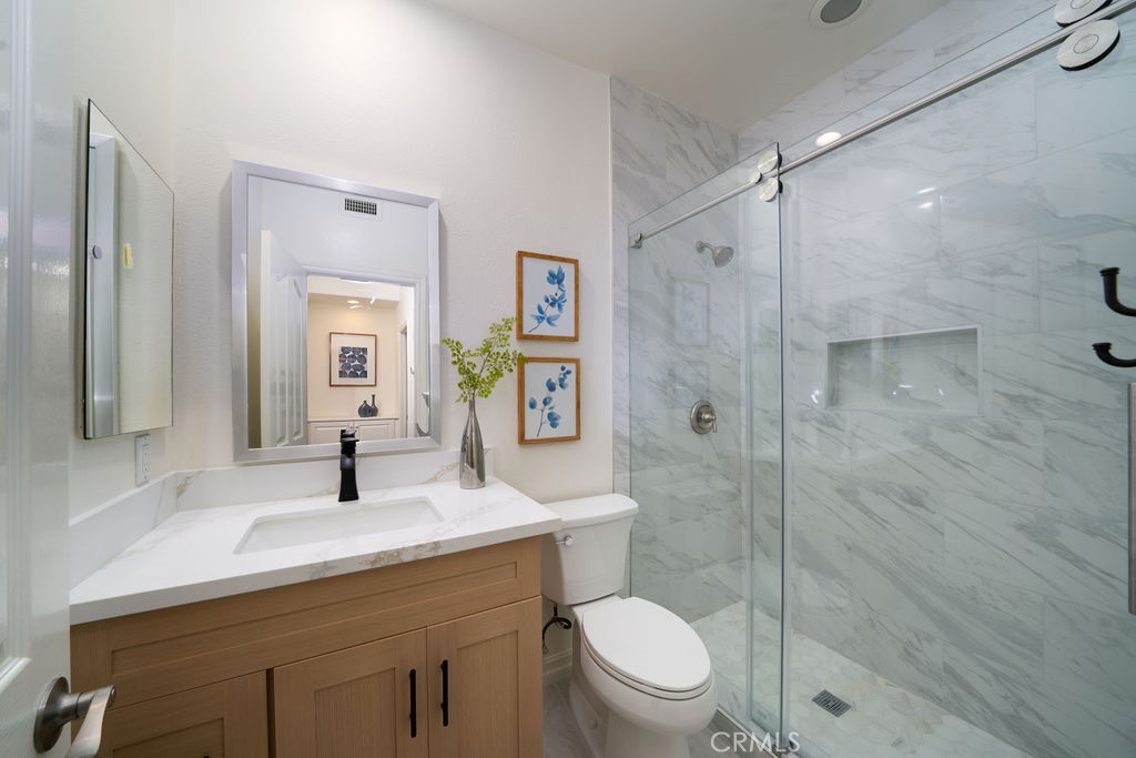 MLS #OC25255873 image #28