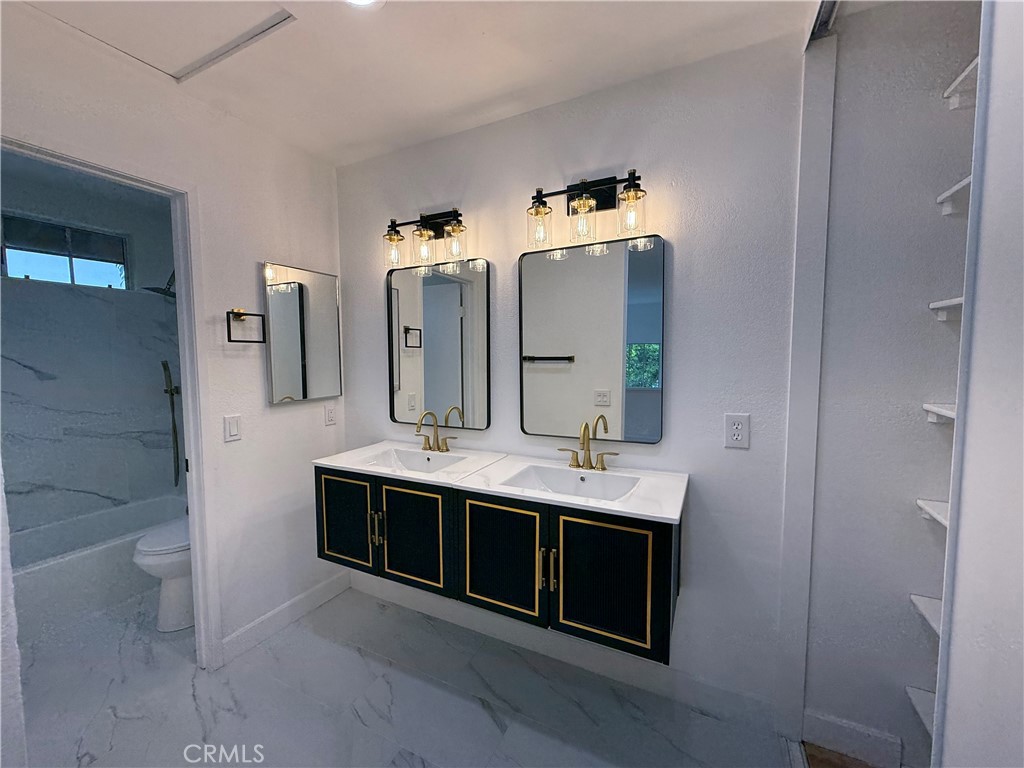 MLS #OC25255882 image #14