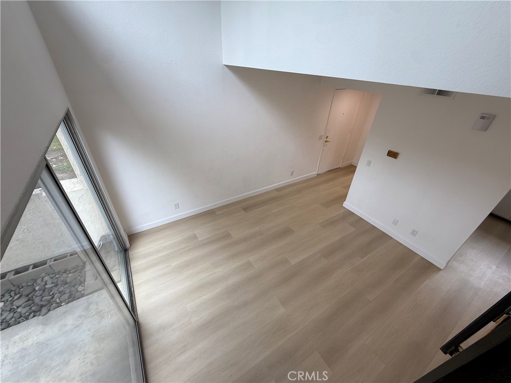 MLS #OC25255882 image #20