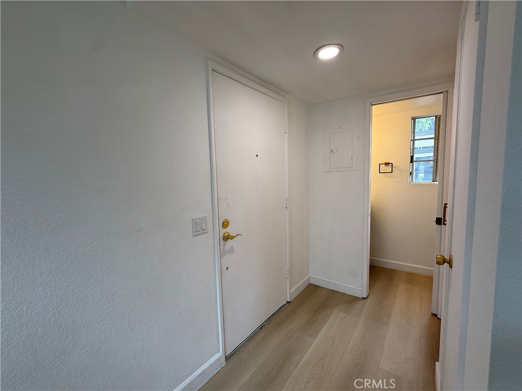 MLS #OC25255882 image #21