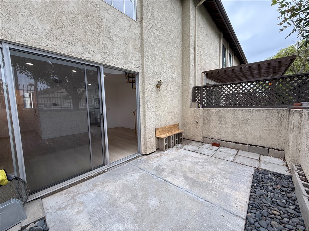 MLS #OC25255882 image #6