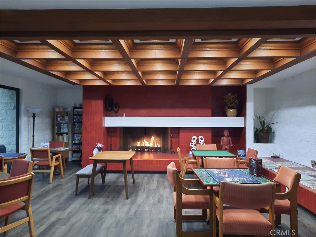 MLS #OC25255883 image #10