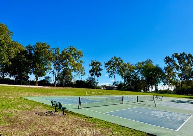 MLS #OC25255888 image #30