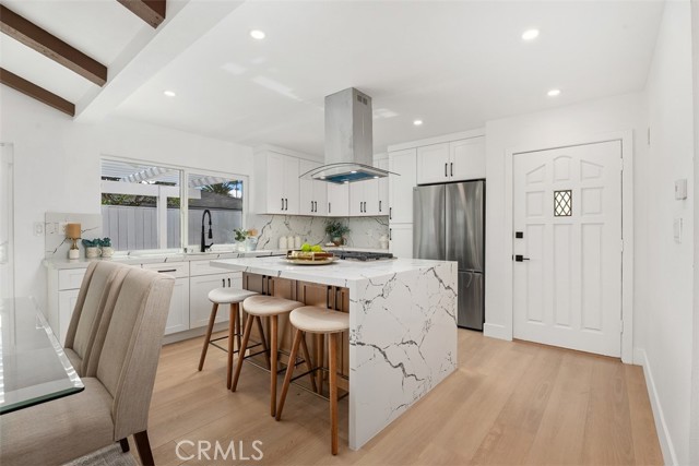 MLS #OC25255888 image #4