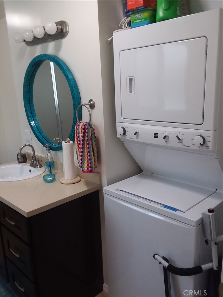 MLS #OC25255921 image #8