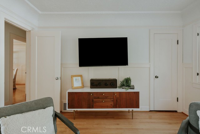 MLS #OC25255946 image #28