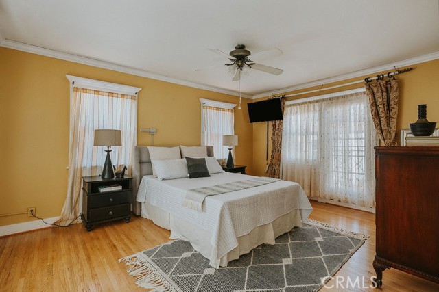 MLS #OC25255946 image #35