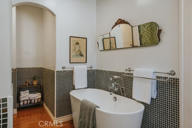 MLS #OC25255946 image #37