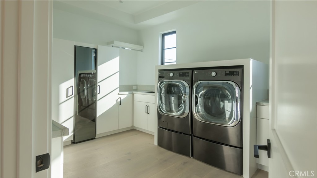 MLS #OC25255988 image #14