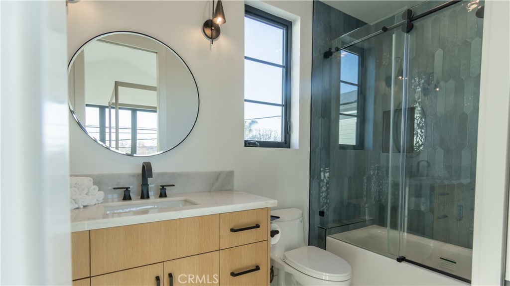 MLS #OC25255988 image #15