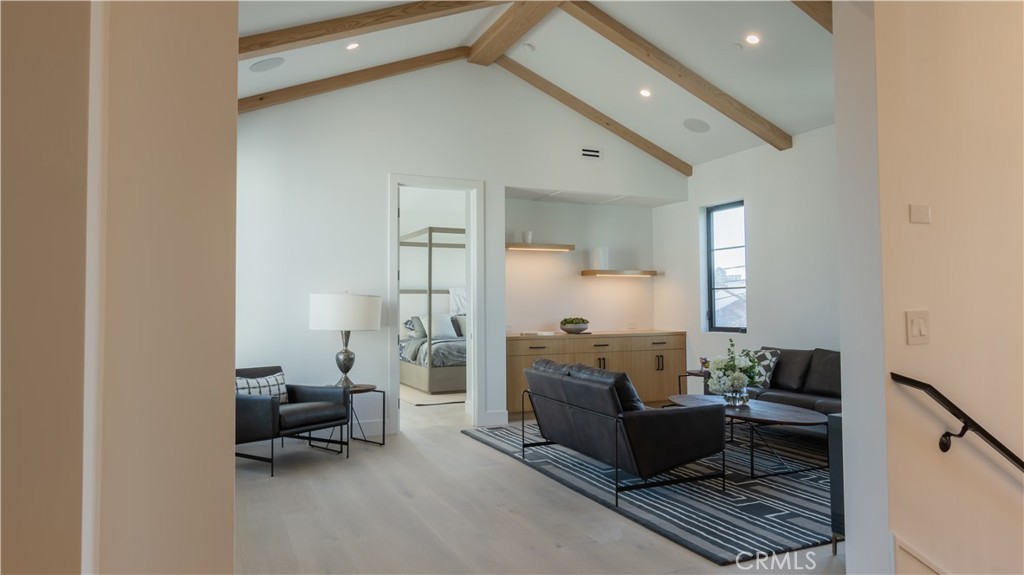 MLS #OC25255988 image #22