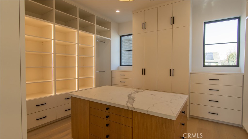 MLS #OC25255988 image #3