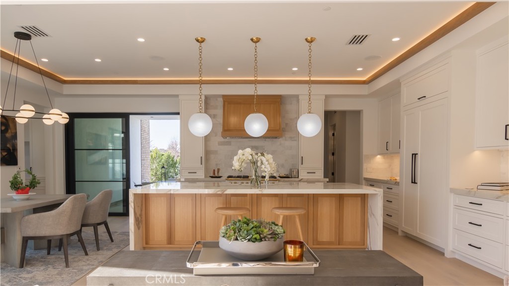 MLS #OC25255988 image #30