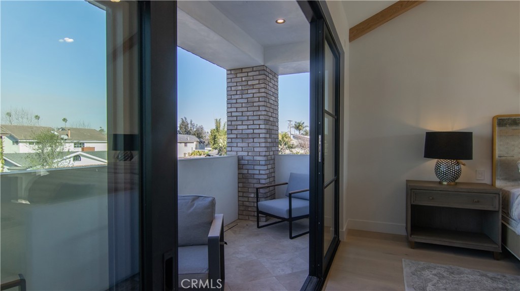 MLS #OC25255988 image #7