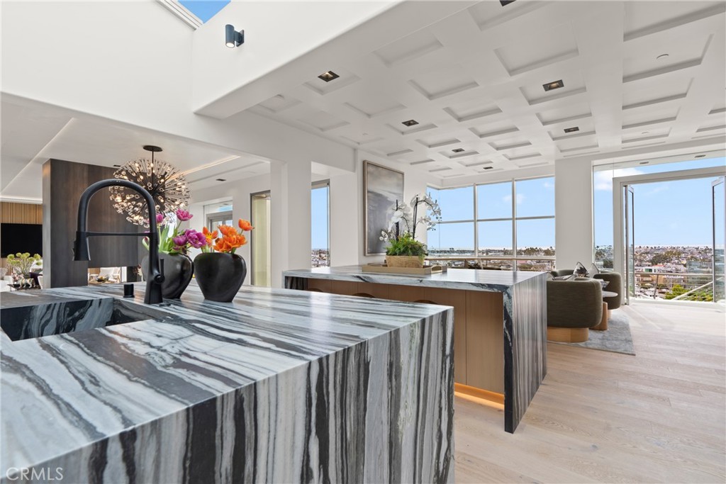 MLS #OC25255989 image #13