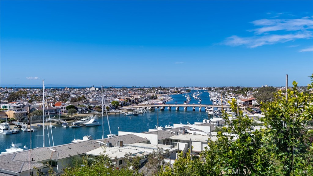 MLS #OC25255989 image #31