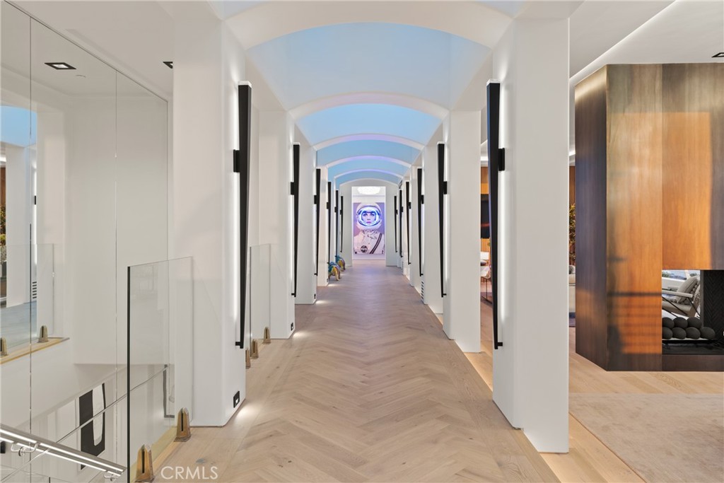 MLS #OC25255989 image #37