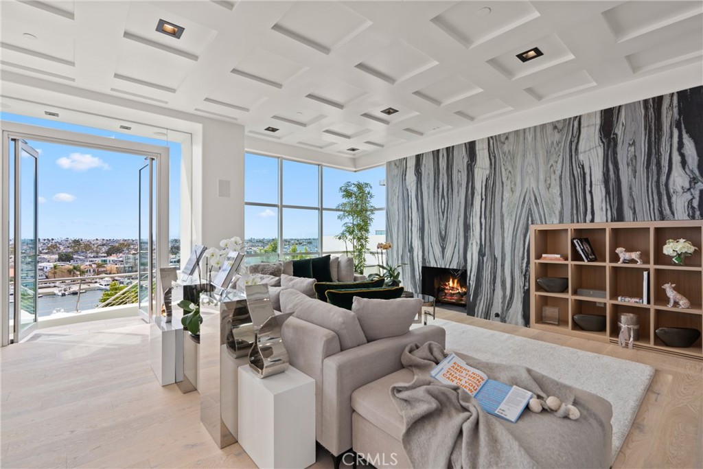 MLS #OC25255989 image #42