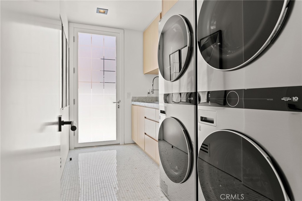 MLS #OC25255989 image #52