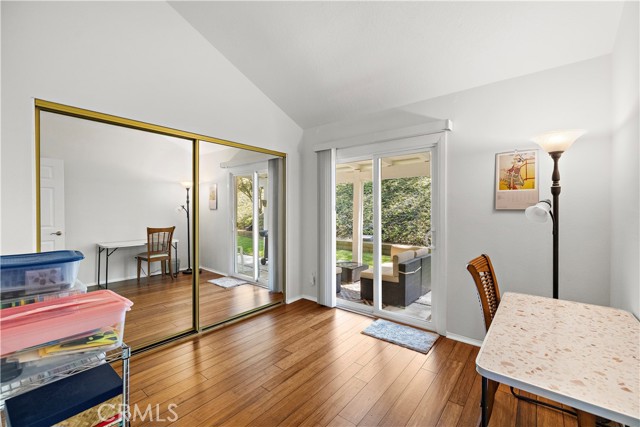 MLS #OC25256020 image #24