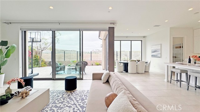 MLS #OC25256028 image #6