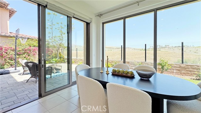 MLS #OC25256028 image #9