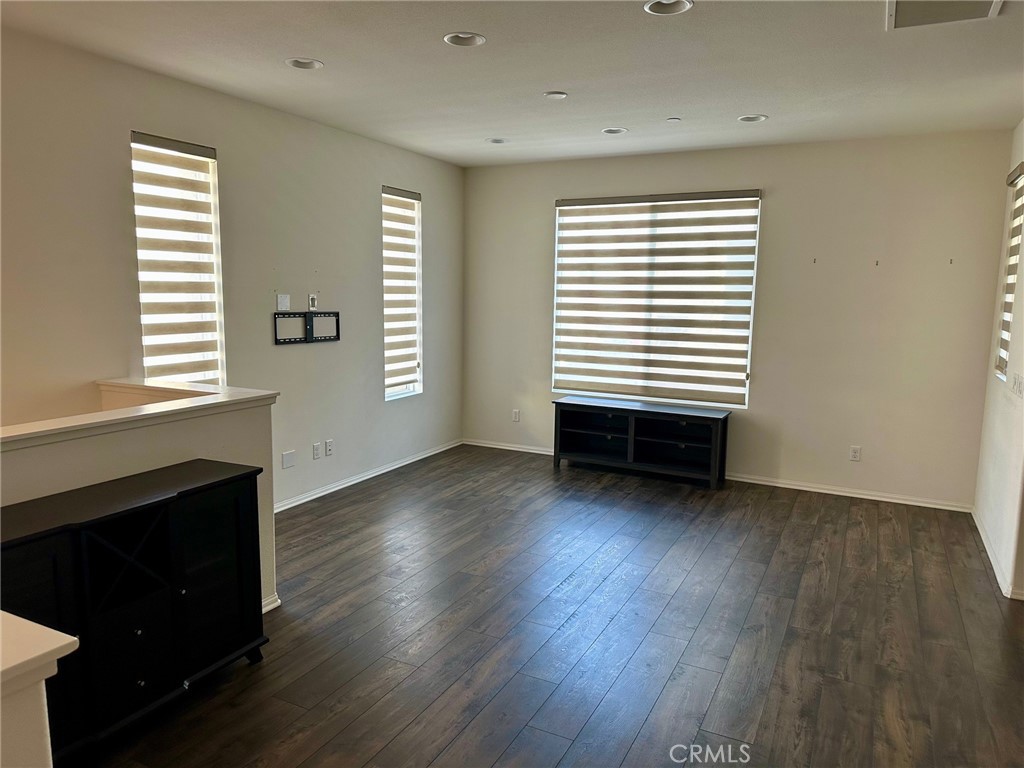 MLS #OC25256038 image #7