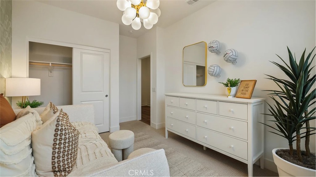 MLS #OC25256087 image #19