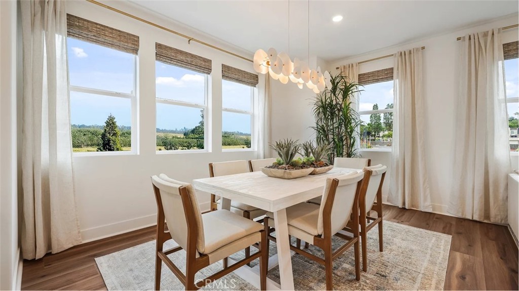 MLS #OC25256087 image #5