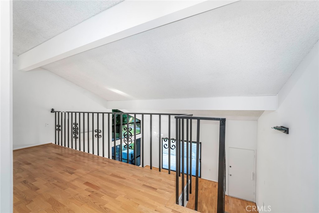 MLS #OC25256138 image #16