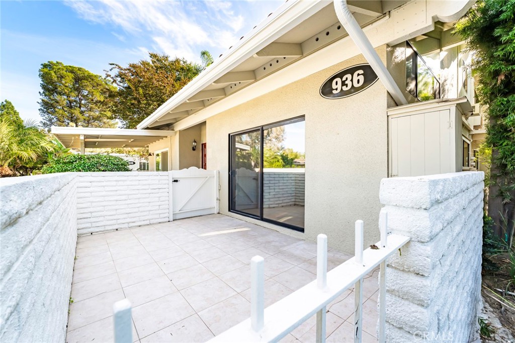 MLS #OC25256138 image #2