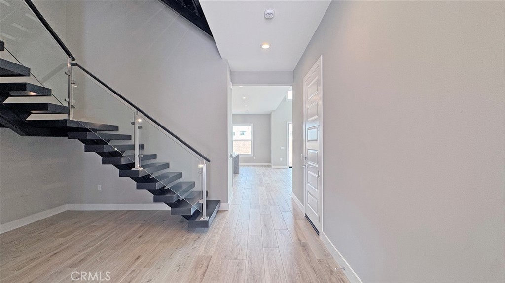 MLS #OC25256149 image #11