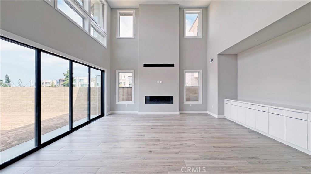 MLS #OC25256149 image #3