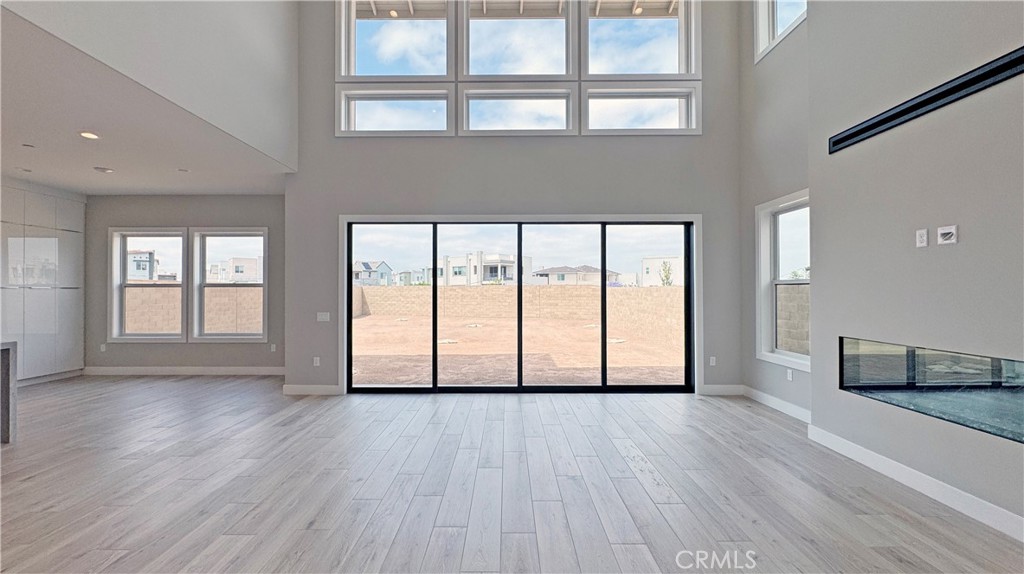 MLS #OC25256149 image #5