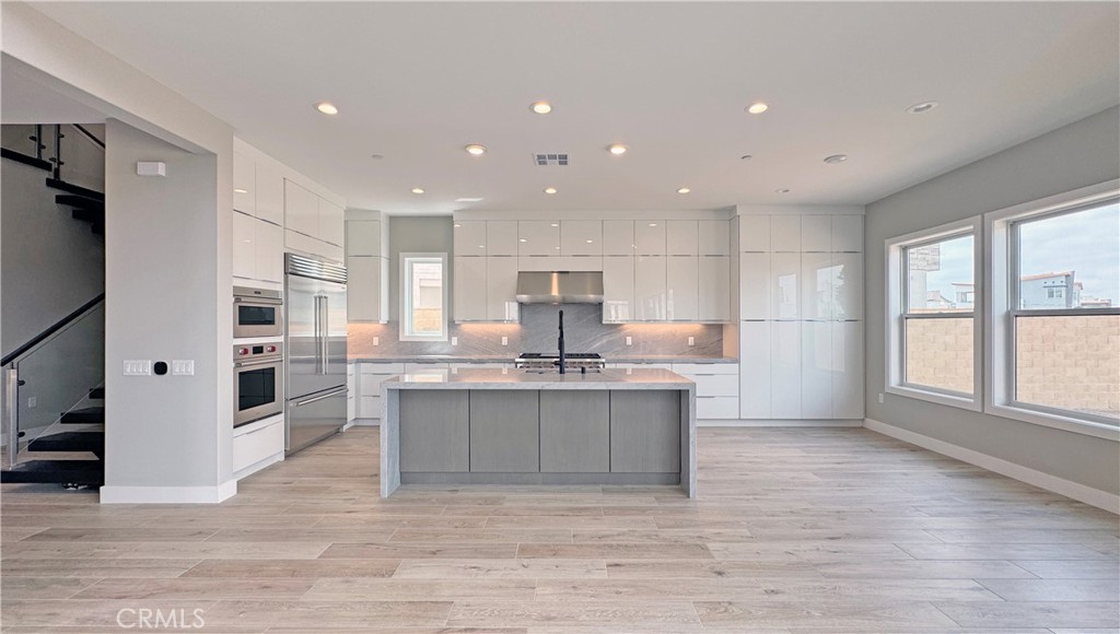 MLS #OC25256149 image #6