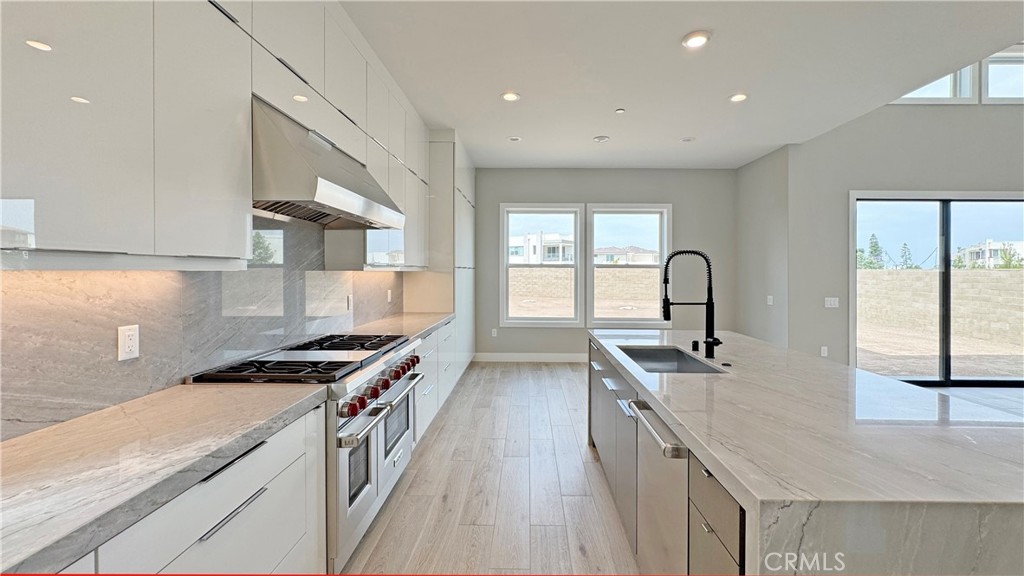 MLS #OC25256149 image #7