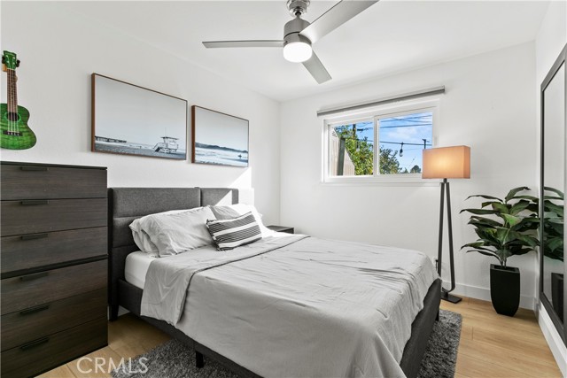 MLS #OC25256182 image #11