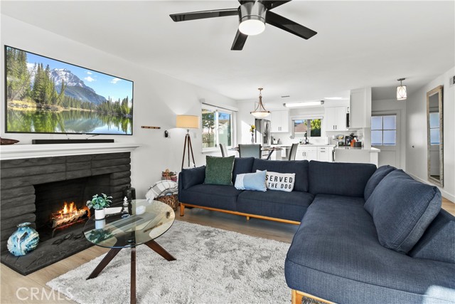 MLS #OC25256182 image #7