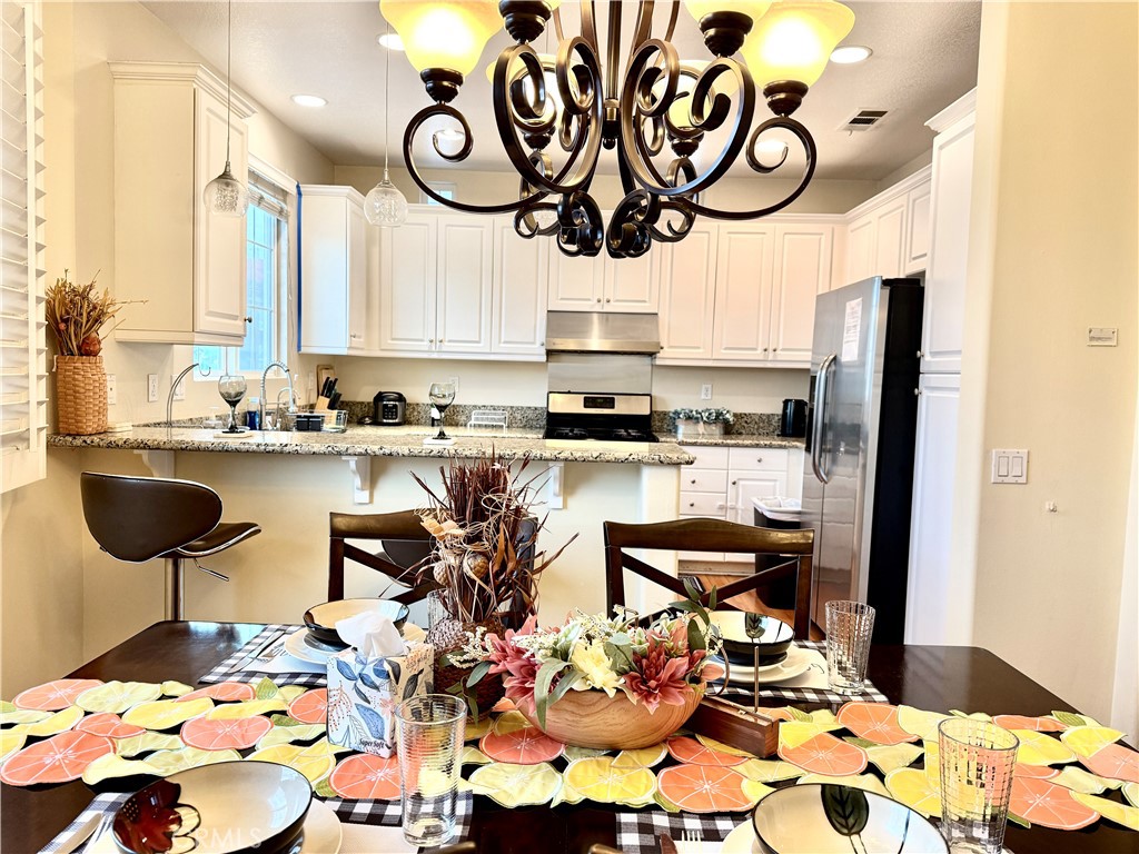 MLS #OC25256183 image #10