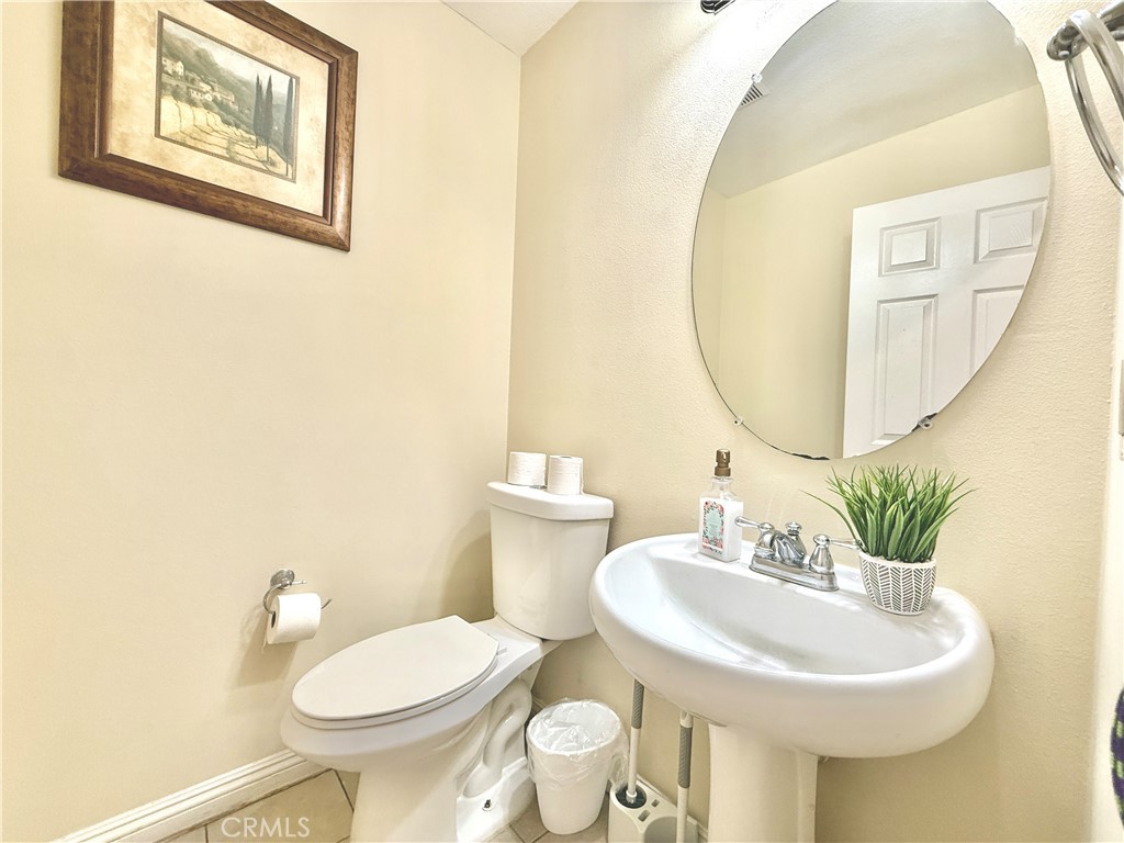 MLS #OC25256183 image #16