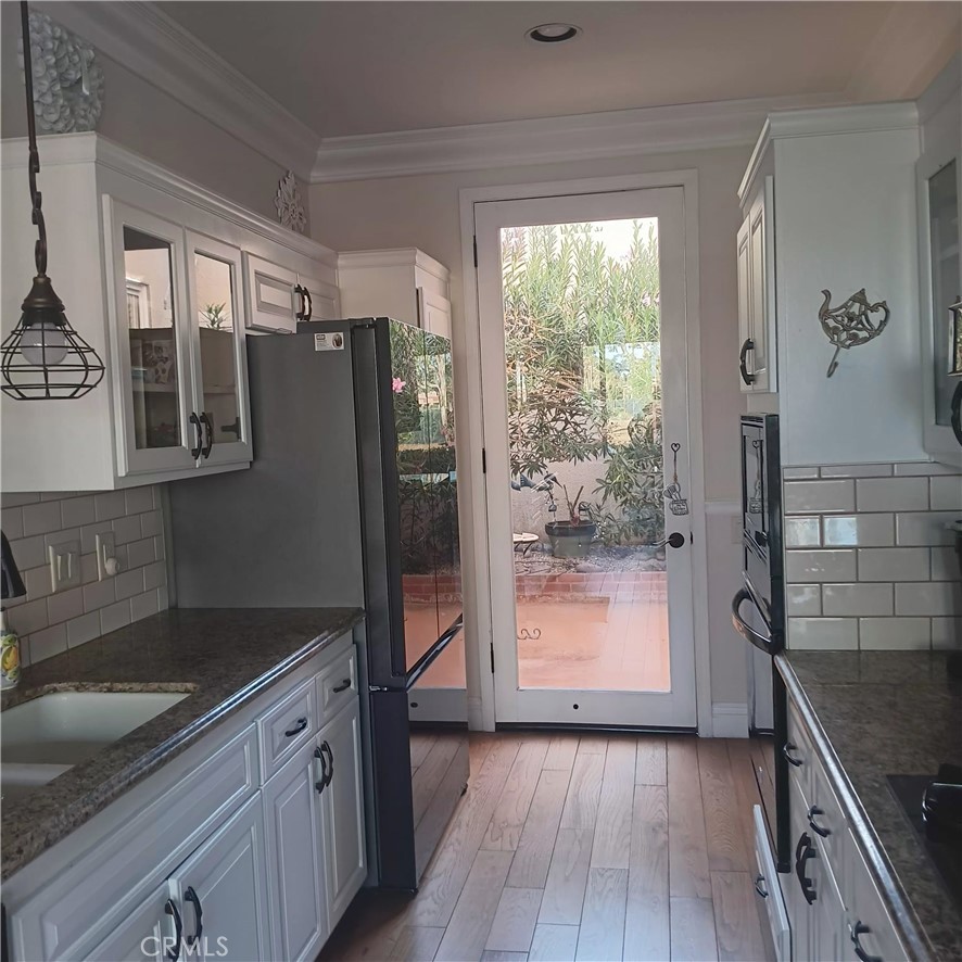 MLS #OC25256253 image #7